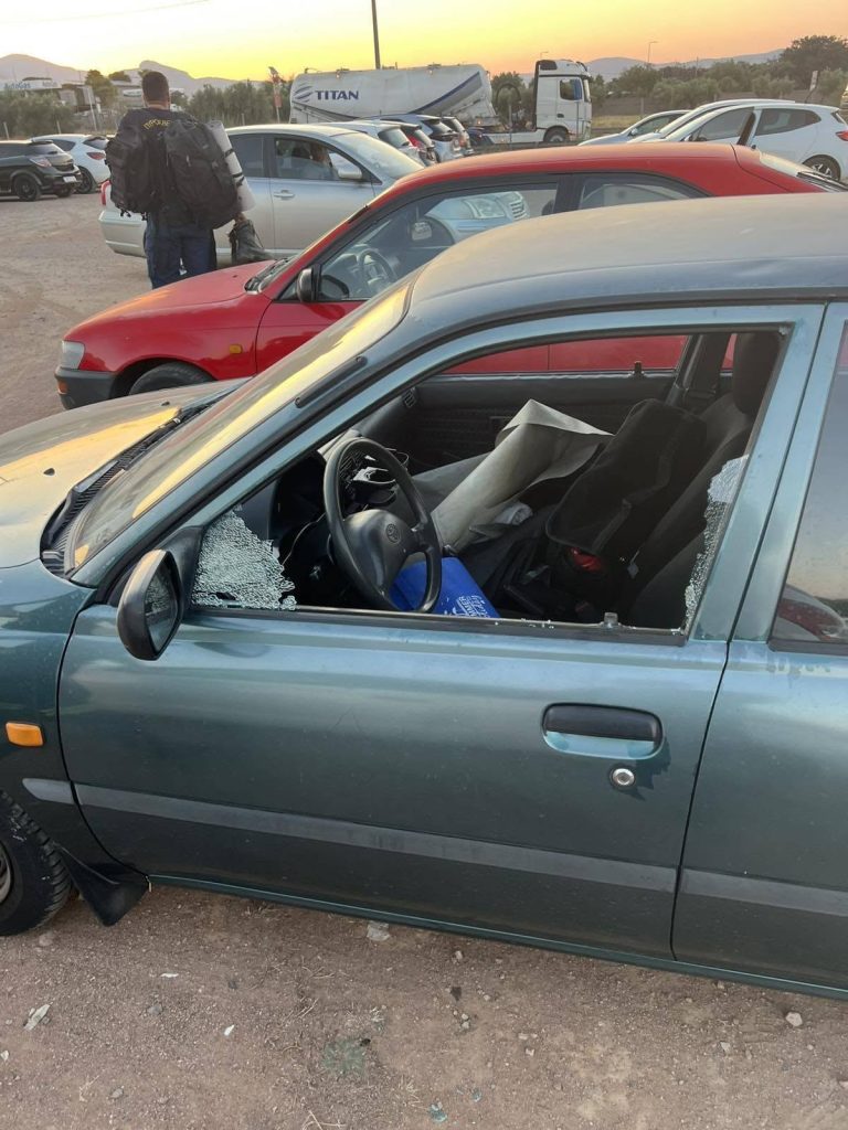 Μαγούλα: Πυροσβέστες κατήγγειλαν ότι τους έσπασαν τα οχήματα και τους έκλεψαν τις ζάντες