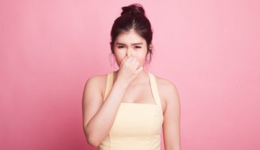 Aυτό είναι το «κόλπο» για να αντιμετωπίσετε την κακοσμία στις μασχάλες που έχει γίνει viral στο ΤikTok