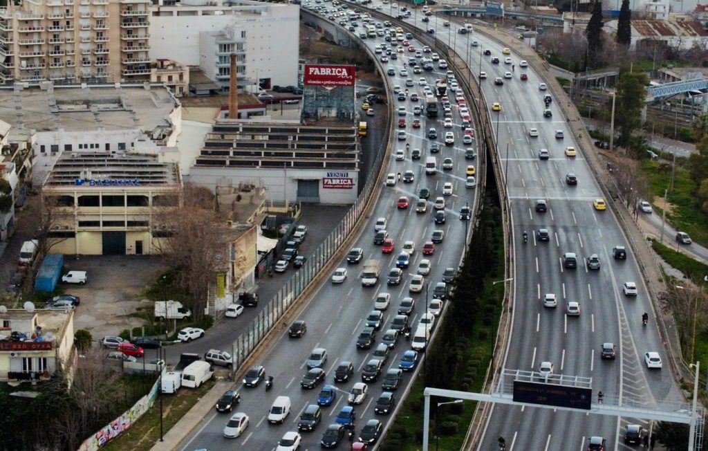 Γιατί οι γέφυρες δεν καταρρέουν ενώ τις διασχίζουν καθημερινά χιλιάδες αυτοκίνητα;