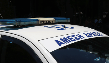 Σκηνές «χάους» σε πανηγύρι στον Πύργο: Παρέες αντάλλαξαν μπουνιές και κλωτσιές