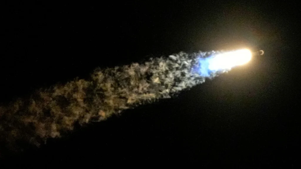 Πύραυλος της SpaceX θα συντριβεί στη Σελήνη με ισχύ 3 τόνων TNT και θα δημιουργήσει κρατήρα 27 μέτρων