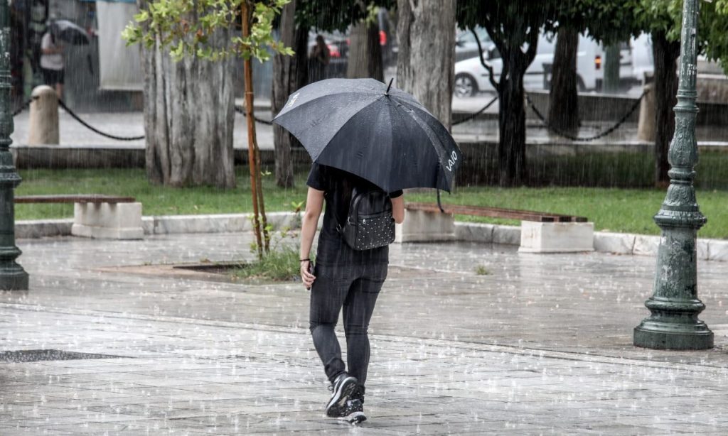 Έχετε αναρωτηθεί; – Γιατί η βροχή μυρίζει διαφορετικά μετά από έναν καύσωνα