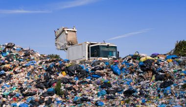 Ιταλία: Βρέθηκε άθικτο δελτίο του 1 εκατ. ευρώ σε χωματερή – Η κάτοχός του το πέταξε νόμιζοντας πως ήταν χαμένο!