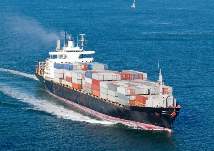 Γιατί τα περισσότερα εμπορικά πλοία είναι βαμμένα κόκκινα από κάτω;