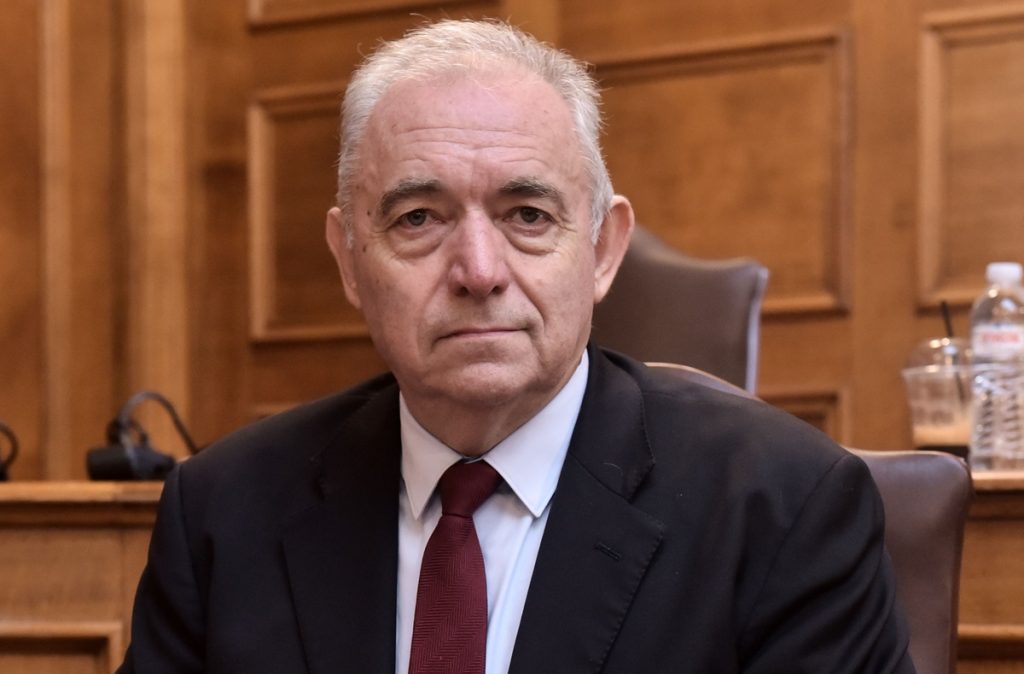 Ε.Λέκκας για την μεγάλη φωτιά στην Δυτική Αττική: «Μπορεί να καίει υπόγεια για μήνες»
