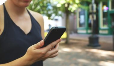 Παγκόσμια μείωση στην αγορά των smartphones: Το χειρότερο β’ τρίμηνο των τελευταίων 13 ετών – Ο λόγος