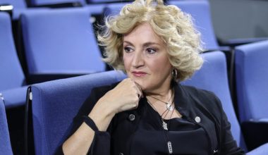 Υρώ Μανέ: Δύσκολες στιγμές για την γνωστή ηθοποιό – Η ανάρτηση του Σ.Μπιμπίλα