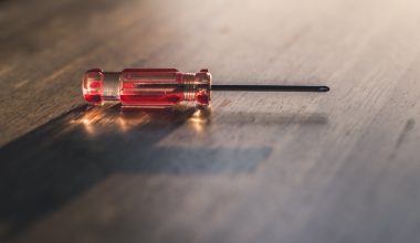 Ρίο: 18χρονος δέχθηκε άγρια επίθεση από ομάδα ατόμων – Τον κτύπησαν 13 φορές με κατσαβίδι στην πλάτη!