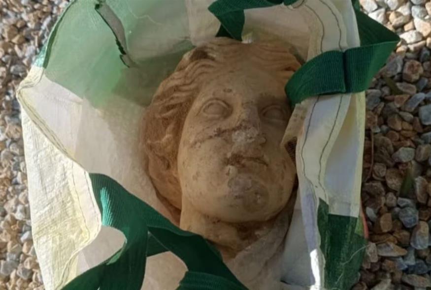 «Αφροδίτη του Αλικάντε»: Εκσκαφέας έφερε στο φως αρχαίο μαρμάρινο γλυπτό 2.000 ετών στην Ισπανία