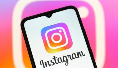 Instagram: Τι να κάνετε για να βλέπετε stories χωρίς να φαίνεστε ακόμα και αν σας έχουν κάνει block