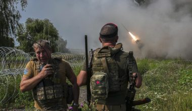 Αδειάζουν το Κραματόρσκ οι Ουκρανοί: Έκτακτη εκκένωση στην πόλη μετά την αιφνιδιαστική προώθηση των Ρώσων (βίντεο)