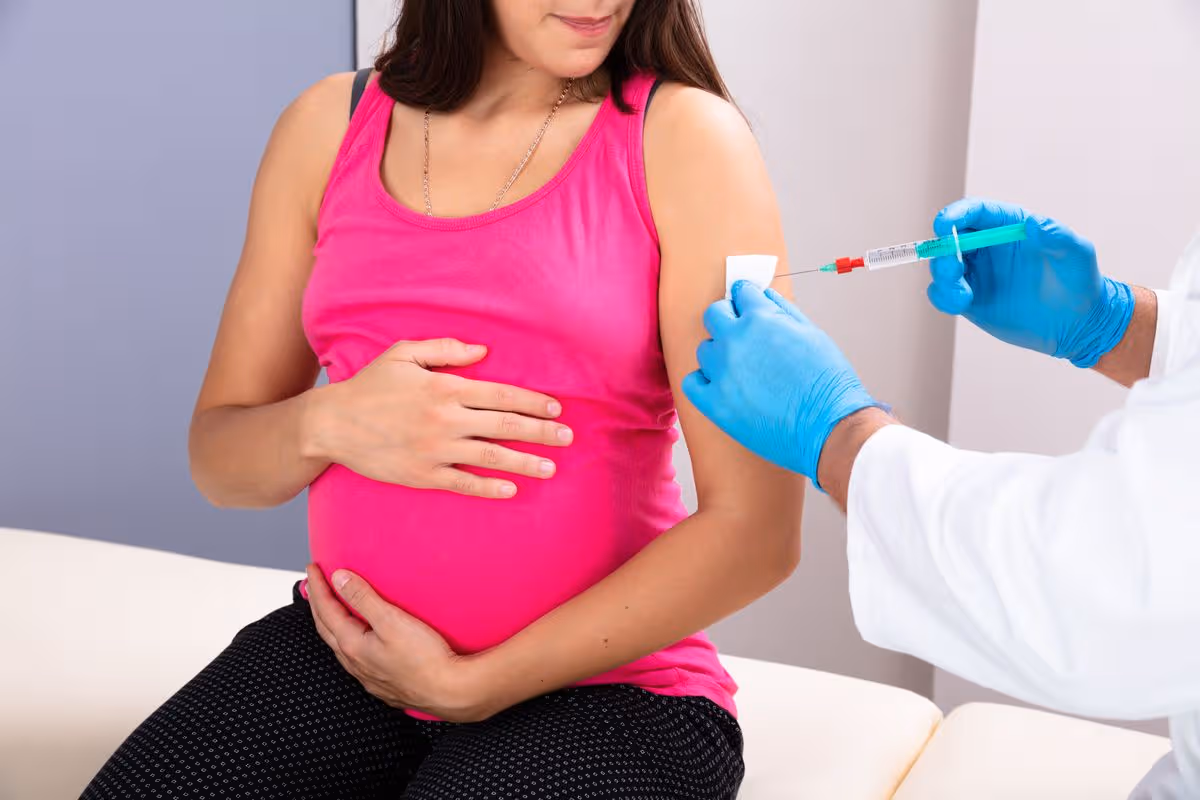 Παρενέργεια εμβολίων κατά Covid-19: «1,25 δις γυναίκες θα τεκνοποιήσουν ένα είδος ανθρώπου που δεν έχει υπάρξει μέχρι στιγμής»