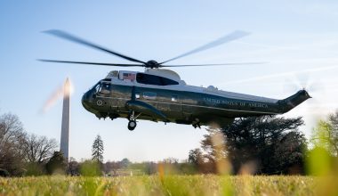 ΗΠΑ: Nέα στοιχεία για το περιστατικό με το προεδρικό ελικόπτερο Marine One – Βρέθηκε δίπλα σε επιβατικό αεροσκάφος