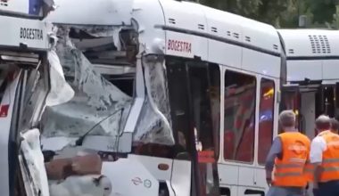 Σφοδρή σύγκρουση δύο τραμ στη Γερμανία – 25 τραυματίες, επτά σε σοβαρή κατάσταση (βίντεο)