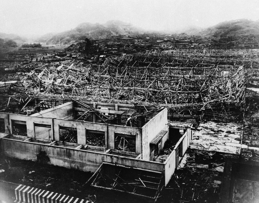 Σαν σήμερα το 1945 η ρίψη της πρώτης ατομικής βόμβας στον κόσμο στην Χιροσίμα (βίντεο – φωτο)