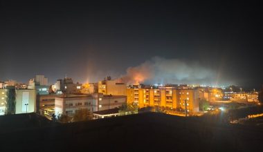 Εκρήξεις στο νησί Κεσμ: Άγνωστο αν προέρχονται από το Ιράν ή τις ΗΠΑ