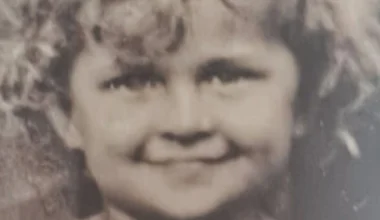 Το μυστήριο του «Rainbow Baby» που «λύθηκε» μετά από 65 χρόνια: Πώς βρήκε την βιολογική του μητέρα