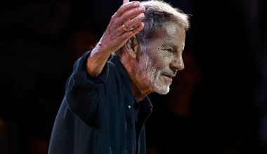 Σ.Ξαρχάκος σε Κ.Μητσοτάκη: «Προστατέψτε τα παιδιά από τον τζόγο» (βίντεο)