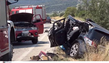 Σέρρες: Σοκάρει το βίντεο ντοκουμέντο από την σύγκρουση του φορτηγού με ΙΧ – Νεκροί μητέρα και γιος