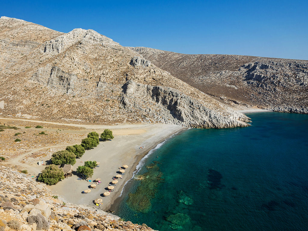 Οι ωραιότερες παραλίες της Αστυπάλαιας – Οι κρυφοί παράδεισοι της «πεταλούδας του Αιγαίου»