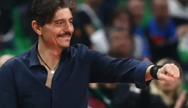 «Όταν σου πετάνε μια πέτρα, τους καταστρέφεις»: Η ατάκα του Δ.Γιαννακόπουλου που προαναγγέλλει αποκαλύψεις (βίντεο)