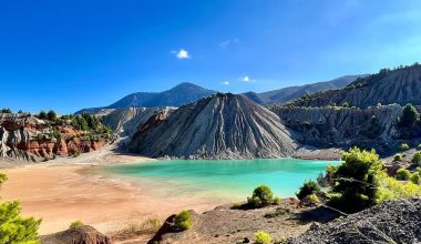 Οι κρυμμένες λίμνες της Βόρειας Εύβοιας – Από τα ορυχεία σε έναν φυσικό παράδεισο