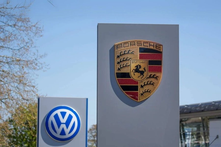 Η Porsche SE ανακοίνωσε ζημία 2,22 δισ. ευρώ για το πρώτο εξάμηνο του 2026! – Πίεση για περικοπές στην Volkswagen