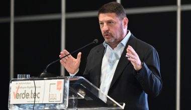 Ν.Χαρδαλιάς: «Καμία ανεμογεννήτρια σε προστατευόμενες και πυρόπληκτες περιοχές της Αττικής»