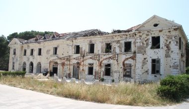 Τα εγκαταλελειμμένα ξενοδοχεία που κάποτε φιλοξενούσαν βασιλιάδες και σταρ