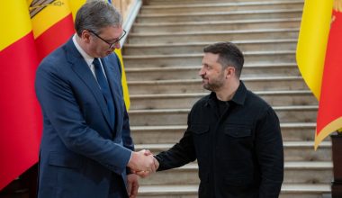 Β.Ζελένσκι: Ακόμη δεν είχε φθάσει στη Σερβία και ζήτησε κάτι αδιανόητο από τον Α.Βούτσιτς!