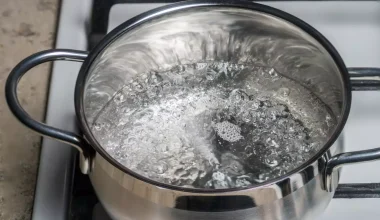 Το αντικείμενο που υπάρχει σχεδόν σε κάθε σπίτι αλλά ελάχιστοι γνωρίζουν γιατί σχεδιάστηκε έτσι