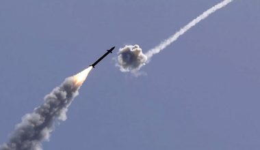 Νέα επίθεση των Χούθι με πυραύλους και drones: Στο στόχαστρο φιλοσαουδαραβικές δυνάμεις και εγκαταστάσεις