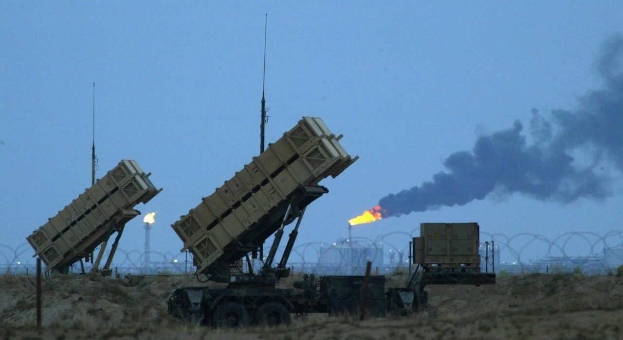 Patriot: Τα 10 εκ. δολ. που «έδωσαν» οι Σαουδάραβες δήθεν για τον Covid-19 στο… υπουργείο Υγείας (Θ.Πλεύρης)!