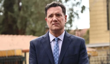 Α.Γεωργιάδης για πτώση οροφής στο Βενιζέλειο Νοσοκομείο: «Παιδιά χαλαρώστε δεν καταρρέει το ΕΣΥ»