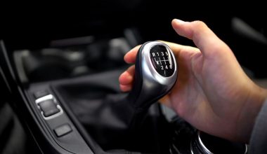 Το γνωρίζατε; – Γιατί το αυτοκίνητο κάνει αυτόν τον χαρακτηριστικό ήχο όταν βάζουμε όπισθεν;