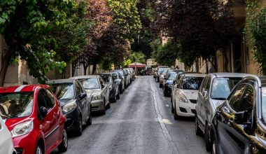 H AAΔΕ «τσεκούρωσε» τα ανασφάλιστα ΙΧ: «Τεράστια» τα πρόστιμα που έριξε μόλις σε έναν μήνα – Τι πρέπει να κάνετε