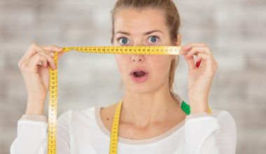 Όσα αποκαλύπτει για την υγεία μας η περίμετρος του λαιμού – Πότε θεωρείται αυξημένη