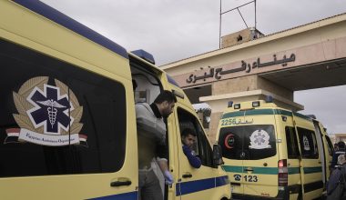 Πολύνεκρο τροχαίο στην Αίγυπτο: Tουλάχιστον 18 άνθρωποι έχασαν τη ζωή τους μετά από σύγκρουση μικρών φορτηγών