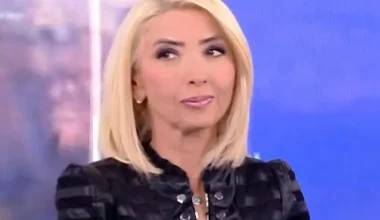 Η Μίνα Καραμήτρου στον ΣΚΑΪ δίπλα στον Γιώργο Γρηγοριάδη στην εκπομπή «Δεκατιανοί»