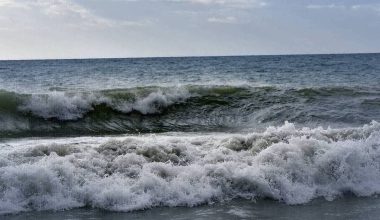 Παραλίγο τραγωδία με 7χρονο σε φουσκωτό στη Χαλκιδική: Κινδύνεψε να πνιγεί 40 μέτρα από την ακτή