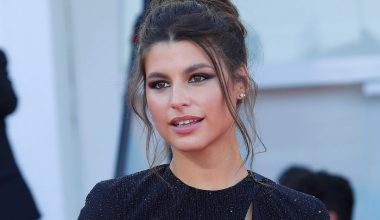 Δανάη Παππά: Η καλοκαιρινή απόδραση στα Χανιά – Στιγμές από την παραλία με μαγιό (φώτο)