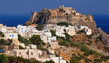 Χώρα Κυθήρων: Ένα ταξίδι στη βενετσιάνικη γοητεία και την αυθεντική πλευρά του νησιού (φωτο)