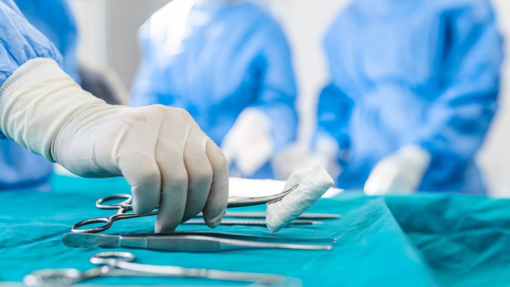 Γεγονός η πρώτη μεταμόσχευση πέους από εγκεφαλικά νεκρό δότη στο Βιετνάμ