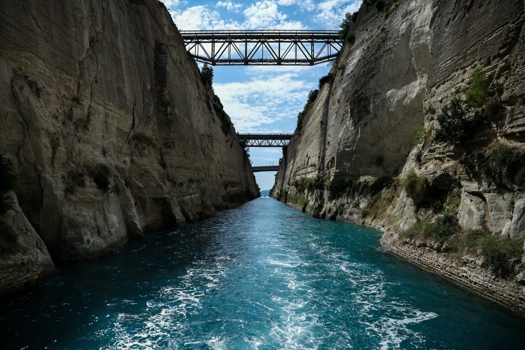 Σορός άνδρα εντοπίστηκε στην διώρυγα του Ισθμού της Κορίνθου