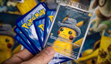 «Τρελά» λεφτά οι κάρτες Pokemon: Διαρρήκτες στη Γαλλία εισέβαλαν σε κατάστημα και ξάφρισαν τις πιο συλλεκτικές