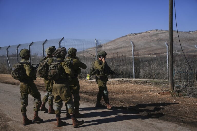 Ισραηλινοί ακτιβιστές προσπάθησαν να σπάσουν τον αποκλεισμό Παλαιστινίων στη Δυτική Όχθη (βίντεο)
