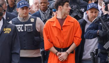 Ανατροπή στην υπόθεση του Λουίτζι Μαντζιόνε – Αναμένεται να δηλώσει ένοχος