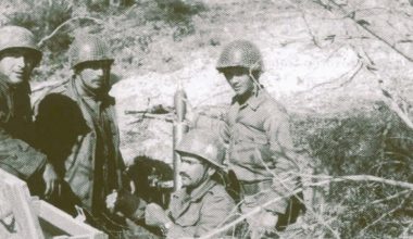 14 Αυγούστου 1974: Η συγκλονιστική μάχη στο στρατόπεδο της ΕΛΔΥΚ – Οι άγνωστοι Έλληνες ήρωες