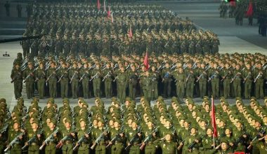 Η Βόρεια Κορέα στέλνει 50.000 στρατιώτες στην Ρωσία λέει η DW!