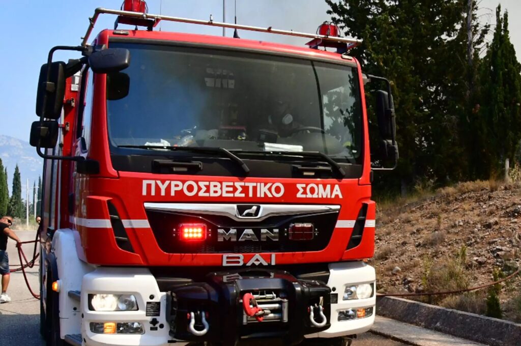 Πυρκαγιά στην Τήνο – Επιχείρηση κατάσβεσης στον Τριαντάρο